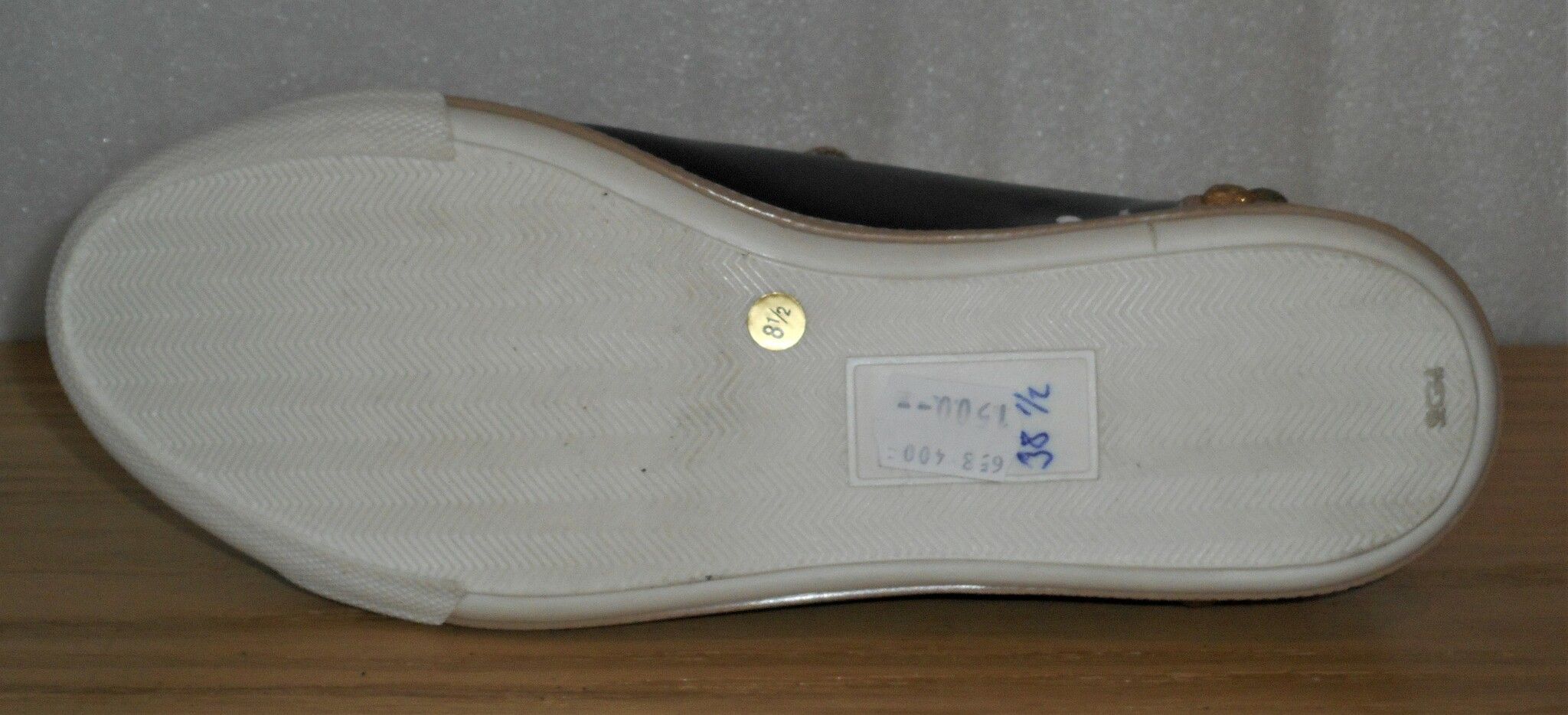 Grön/svart/beige snörsko med glittriga prickar - Amberone