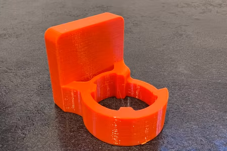 Magnetisk slutstyckeshållare för vapenskåp | East River Printing