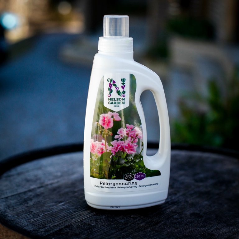 Nelson Garden Pelargonnäring 750 ml