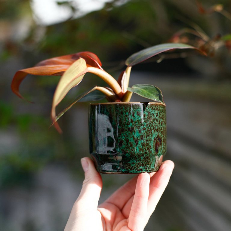 Minikruka Vira 6 cm – Keramikkruka