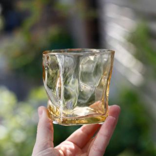Minikruka Prisma 6 cm – Ytterkruka i färgat glas