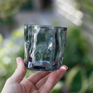 Minikruka Prisma 6 cm – Ytterkruka i färgat glas