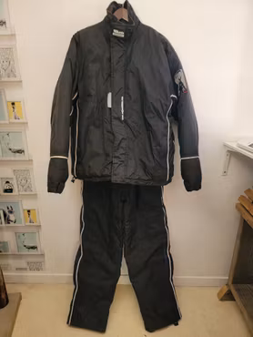 Travset vinter med Jacka och Överdragsbyxa stl 52 M från Wahlsten