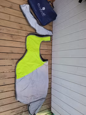 Skrittäcke med halsring 135 cm från Fairfeild
