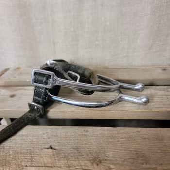 Sporrar med läderrem  33 mm sporre från Sprenger