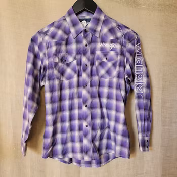 Westernskjorta stl 10-12 år i lila från Wrangler
