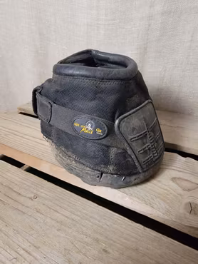 Joggingboots stl 8 från Old Mac 1 st vänster passar hov med bredd 14-14,6 cm och längd 14,5-15 cm