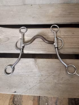 Sötmalmsbett 12,5 cm från Bit Master med 5" långa skänklar