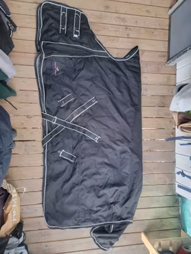 Vintertäcke ca 400 gr 135 cm