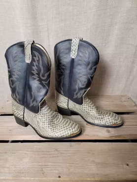 Westernboots dam stl 6 ? Från Laredo