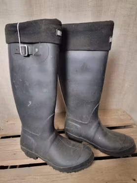Gummistövlar stl 37 från Campus