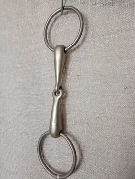 Tungt 2-delat bett 13,5 cm i mässing