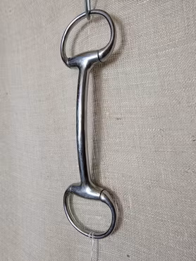 Rakt eggbett 13,5 cm från Globus