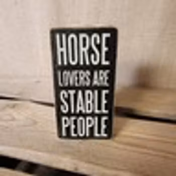 Liten trälåda som dekoration 15*7,5 cm