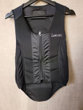 Ryggskydd stl M från Lami-Cell