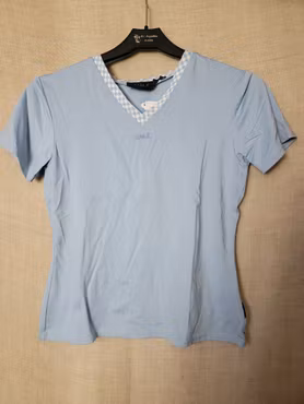 Top stl S i ljusblått från Kyra K