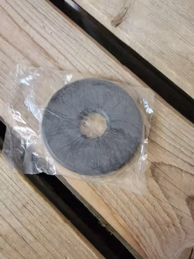 Bettskivor svarta 8 cm. Nya