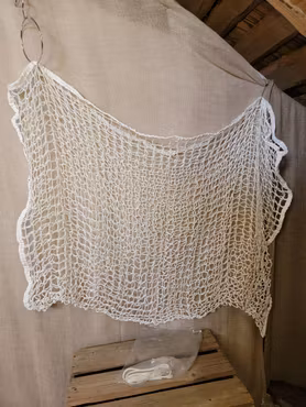 Stort hönät 105*154 cm, 3,5 cm maska. Nytt