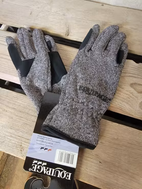 Vantar stl L i grått från Equipage. Nya