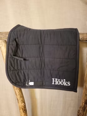 Dressyrschabrak stl ponny i svart från Hööks