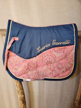 Allroundschabrak? Stl full i blått och rosa från Laura Garrelli