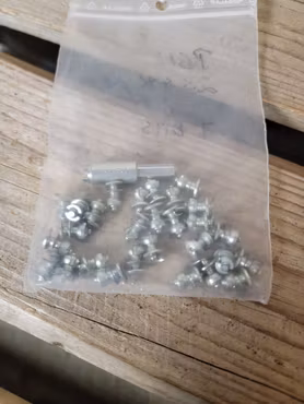Dubbar /broddar från Best Grip 28 st med verktyg. Nya