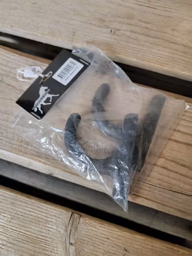 Stallkrok 2-pack från Copperfeild. Ny