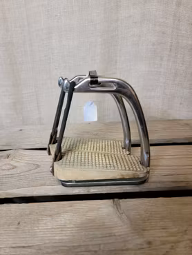 Säkerhetsstigbyglar med sluttande plattor stl vuxen fotbredd 11,5 cm