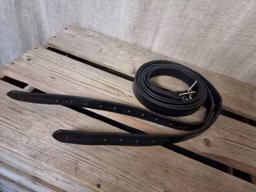 Stigläder svarta 160 cm från Fairfeild