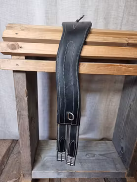 Anatomisk lädergjord 115 cm  i svart från Fairfeild