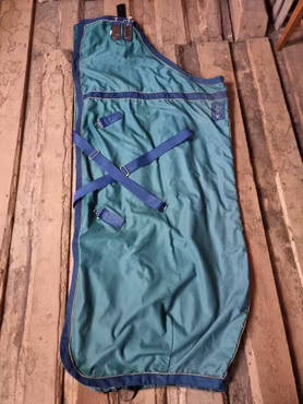 Tunnt transporttäcke/stalltäcke 145 cm från Z-täcket