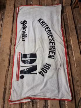 Travtäcke i tjockt fleece stl M ?