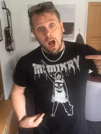 T-shirt - Mörda