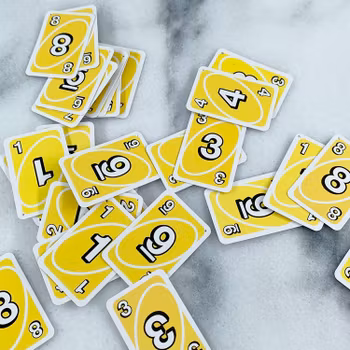 Random UNO gul