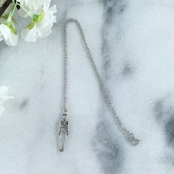 Halsband Skelett
