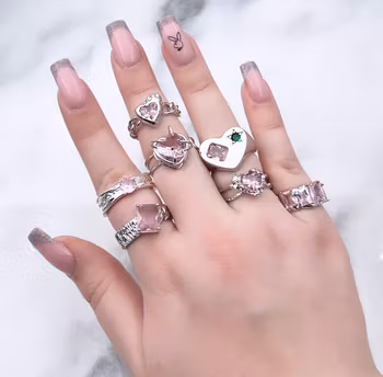 Ringar Rosa Sten