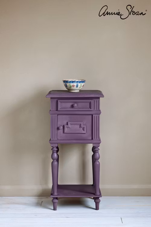 Möbel målad med Annie Sloan Chalk Paint Rodmell