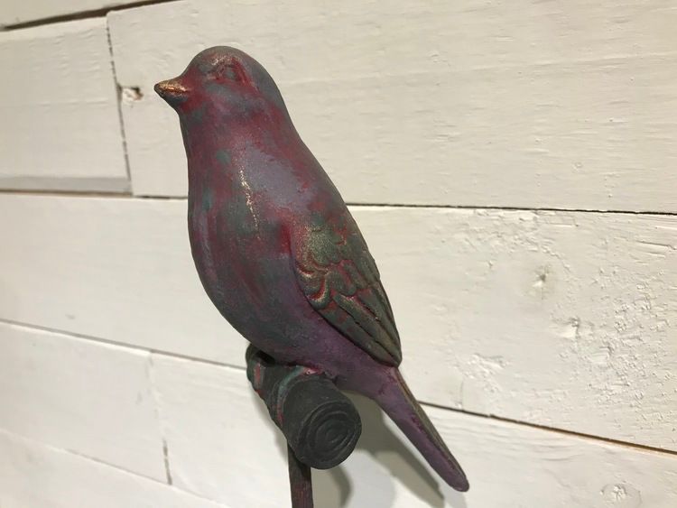 Sångfågel, handmålad med Annie Sloan Chalk Paint.