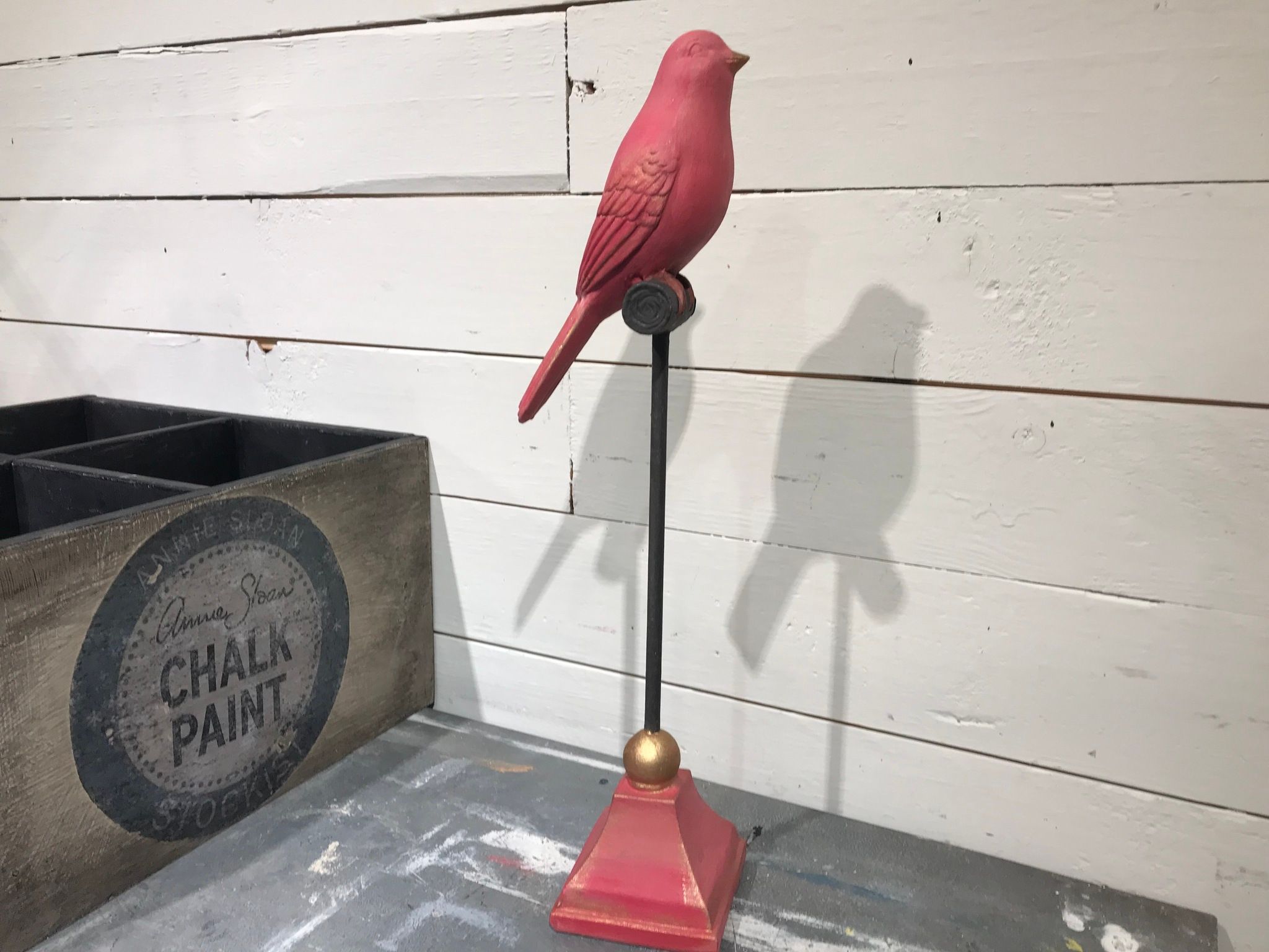 Sångfågel, handmålad med Annie Sloan Chalk Paint.