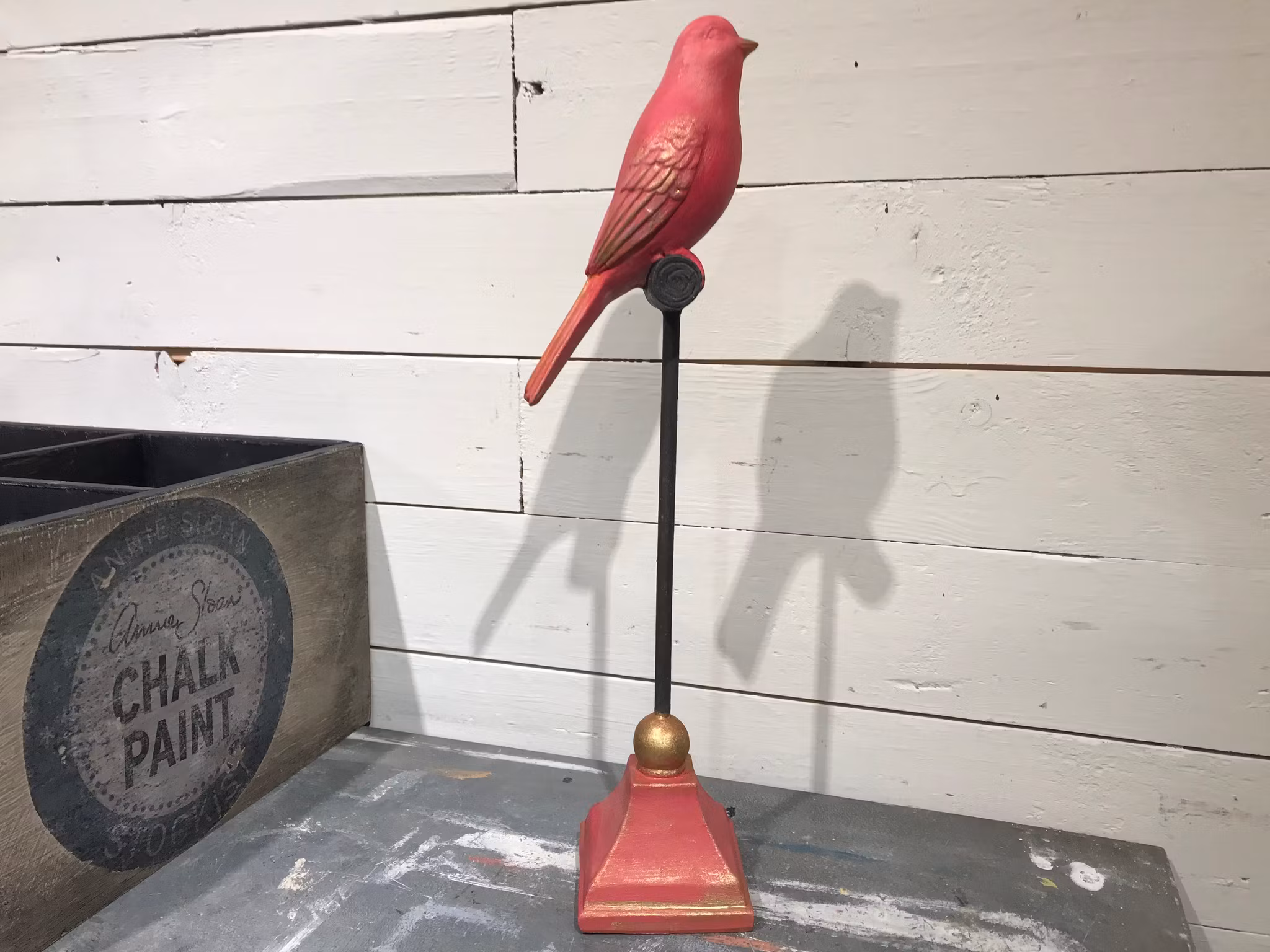 Sångfågel, handmålad med Annie Sloan Chalk Paint.