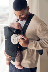 Bärsele Mini Mesh Svart - BabyBjörn