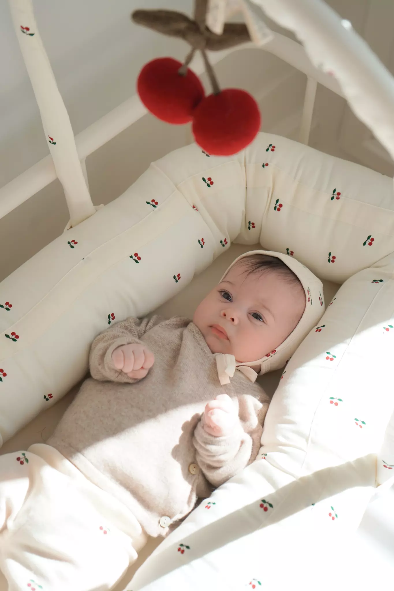 Barnvagnshänge Cherry - Konges Slöjd