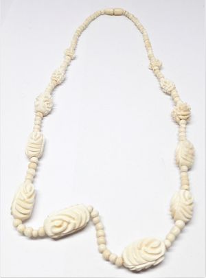 Kort halsband, ben