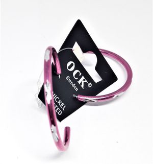 Örhängen Rosa med Silverfärgat Mönster