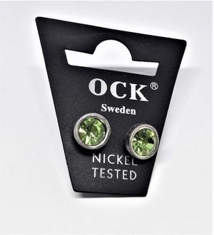 Örhängen Silverfärg med Grön Kristall