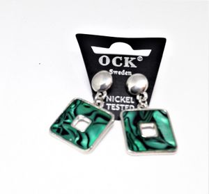 Örhängen med Öppen Fyrkant Grön
