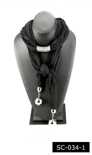 Häftig scarf svart