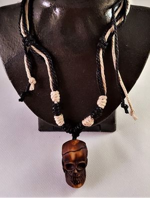 Halsband med Dödskalle Brun