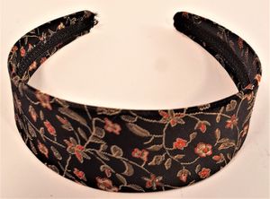 Diadem svart med blommigt mönster