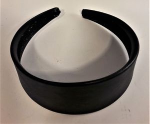 Diadem i svart